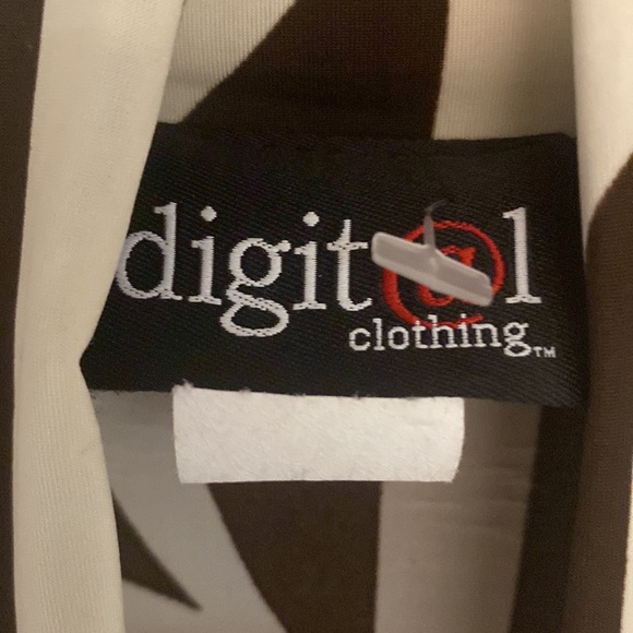 Vintage brown and beige print dress nice sleeves with turn up sleeve and button: - Picture 2 of 7